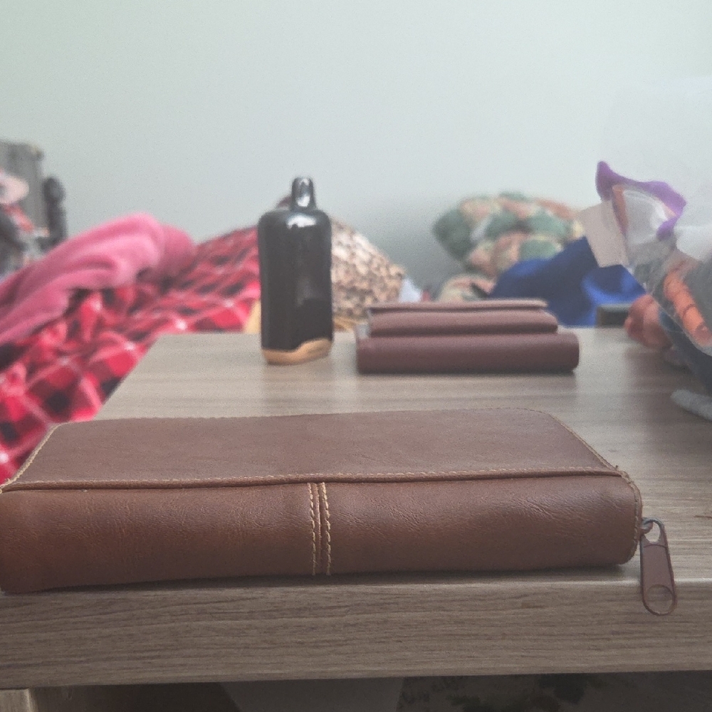 Rosetti Tan Womens Wallet - Picture 6 of 10
